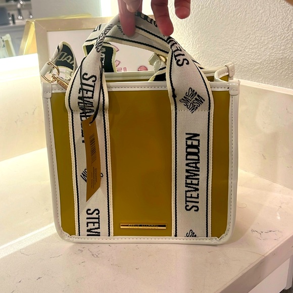 Steve Madden NWT Convertible Patent Tote Bag Purse - Picture 2 of 13